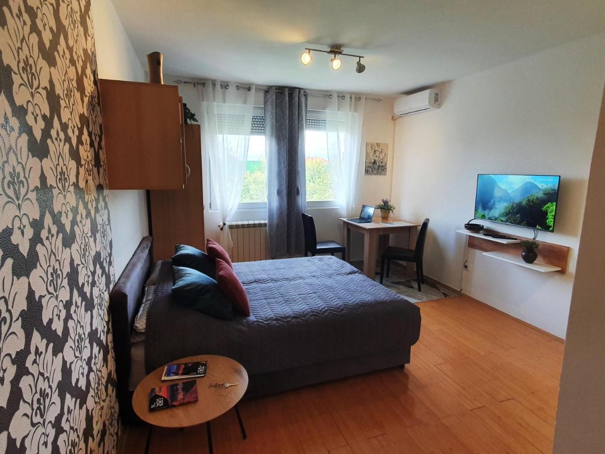 Apartman 64 - Besplatan Parking Za Goste Novi Sad Luaran gambar